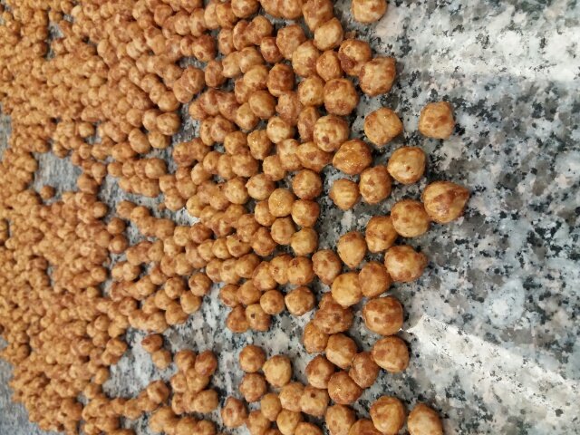 Cukrovinky z míchačky.jpg Cukrovinky z míchačky