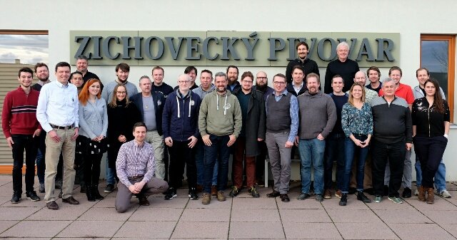 Beer Idol.jpg Soutěž World Beer Idol, hodnotící komise (to by nás bavilo ?)!