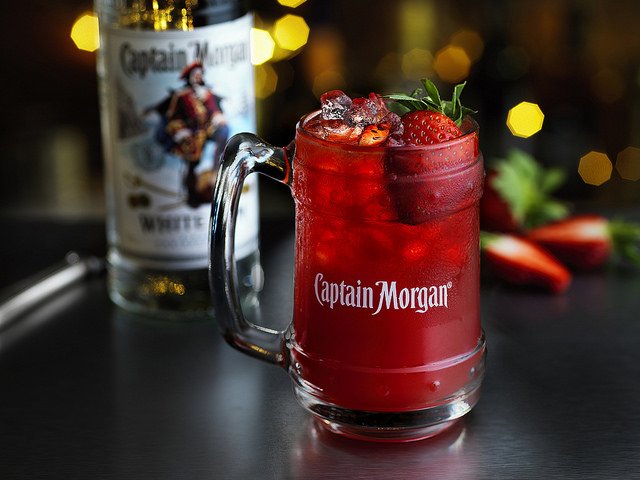 Captain.jpg Captain Morgan Strawberry Daiquiri