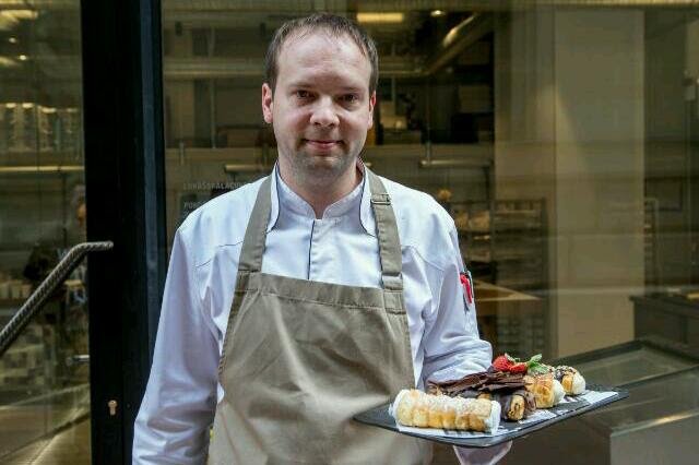 Kremrole.jpg Těsta budou připravována v několika variantách podle rodinné receptury Lukáše Skály