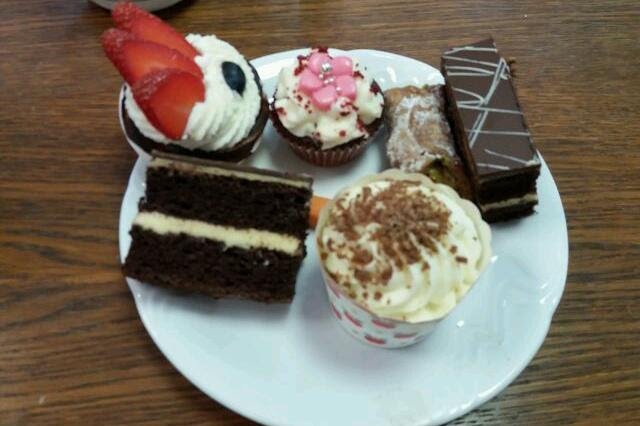 Dort.jpg Vlastně nejen dorty ?