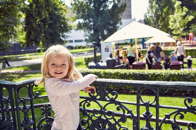 Svišťové na Žofíně.jpg ... aniž by při tom lezly někomu na nervy ?