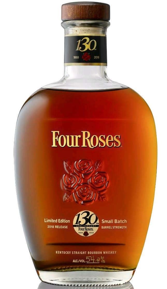 Letos je to přesně 130 let od chvíle, kdy Paul Jones junior v Kentucky zaregistroval značku Four Roses a položil tak základy světově oceňovaného bourbonu se čtyřmi rudými růžemi ve znaku.jpg Letos je to přesně 130 let od chvíle, kdy Paul Jones junior v Kentucky zaregistroval značku Four Roses a položil tak základy světově oceňovaného bourbonu se čtyřmi rudými růžemi ve znaku.