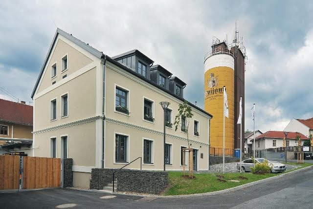 Pivovar Svijany uzavřel dvacátý rok své samostatné existence novým rekordem.jpg Pivovar Svijany uzavřel dvacátý rok své samostatné existence novým rekordem