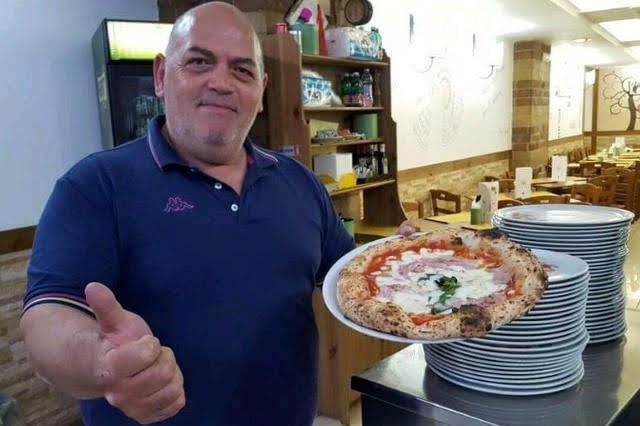 Gino Sorbillo je slavný v celé Itálii.jpg Gino Sorbillo je slavný v celé Itálii