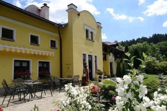 Penzion Podhorní mlýn.jpg Penzion Podhorní mlýn