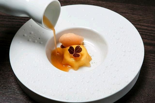 Massimiliano Musso a jeho dílo.jpg Massimiliano Musso a jeho dílo