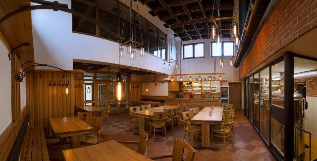 Jarní cenu českých sládků získal minipivovar Holendr.jpg Jarní cenu českých sládků získal minipivovar Holendr