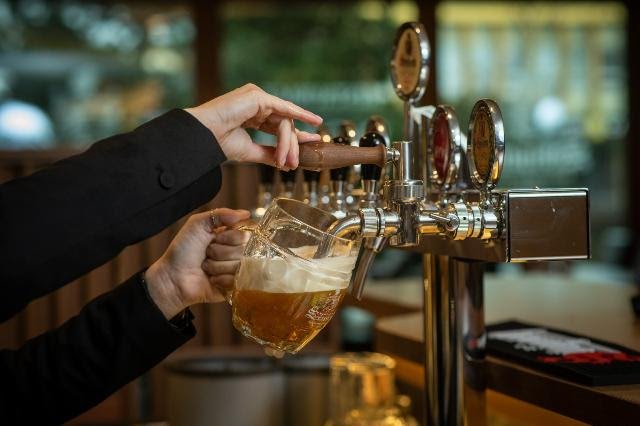 Svijanská manažerka kvality pomáhá hostinským.jpg Svijanská manažerka kvality pomáhá hostinským