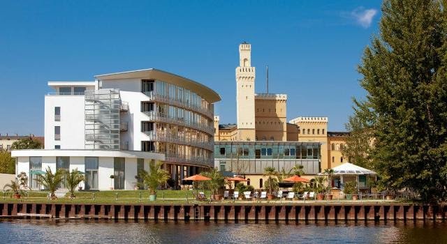 Arcona Hotel am Havelufer v Postupimi