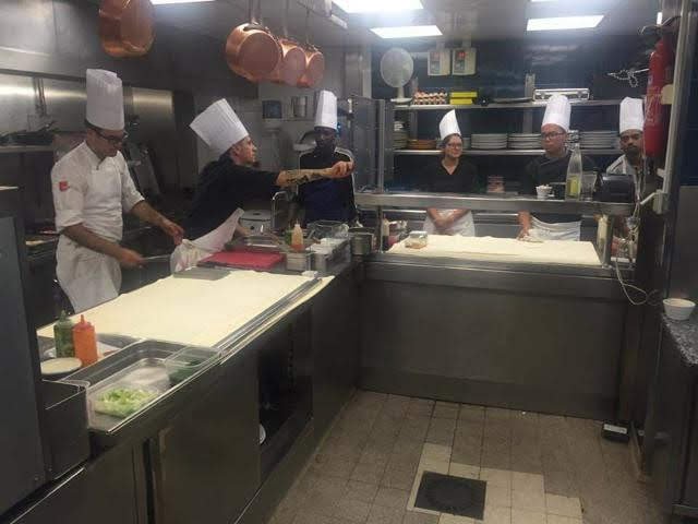 Restaurace La Fontaine Gaillon.jpg Restaurace La Fontaine Gaillon