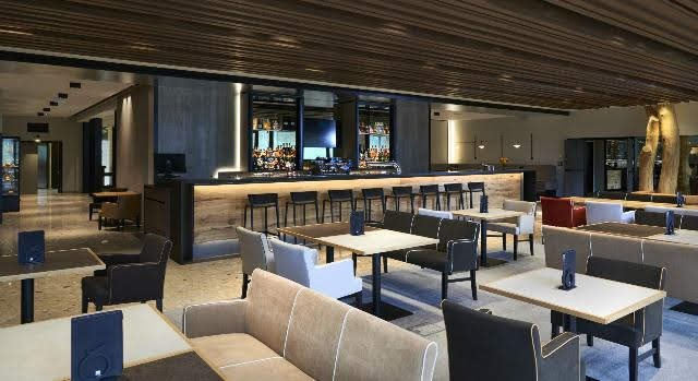 Na začátku prosince spolu se zahájením lyžařské sezóny pozval Orea Resort Horal své hosty do nově zrekonstruovaných prostor.jpg Na začátku prosince spolu se zahájením lyžařské sezóny pozval Orea Resort Horal své hosty do nově zrekonstruovaných prostor