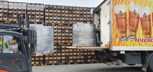 Pivovar Svijany pomáhá hospodským i záchranářům.jpg Pivovar Svijany pomáhá hospodským i záchranářům