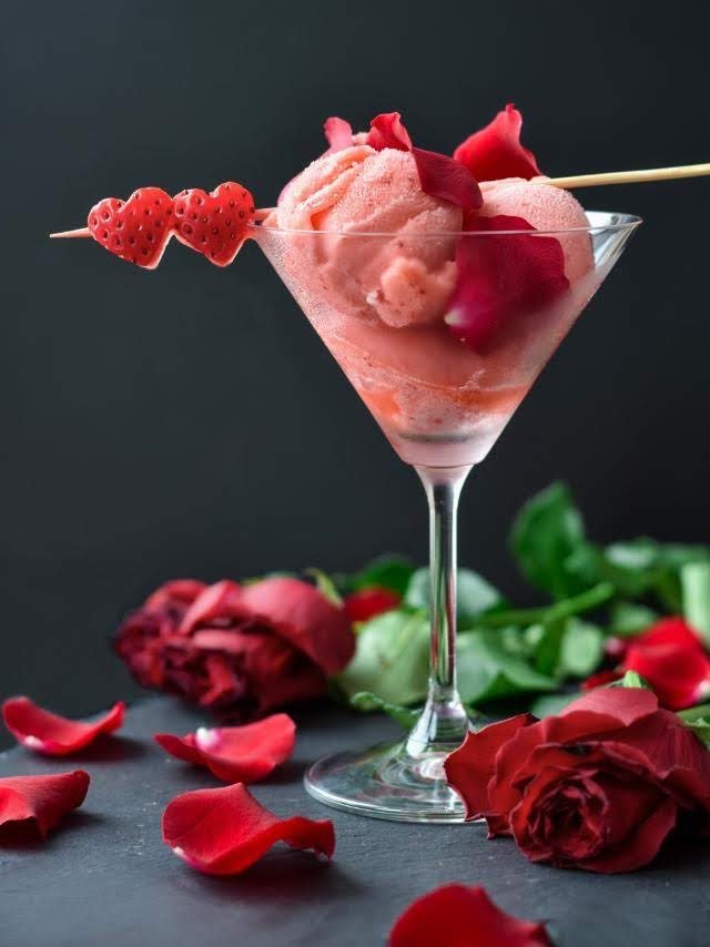 Crème de la Crème nově i na Vinohradech.jpg Crème de la Crème nově i na Vinohradech