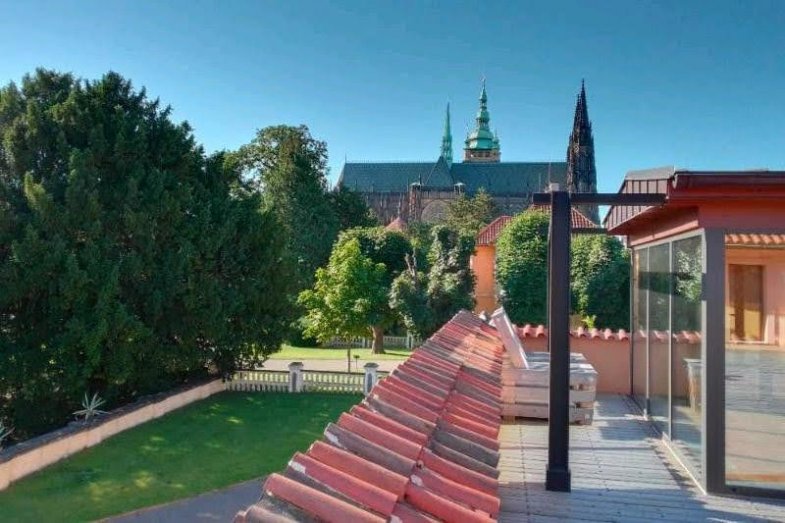 Restaurace Lví dvůr.jpg Restaurace Lví dvůr