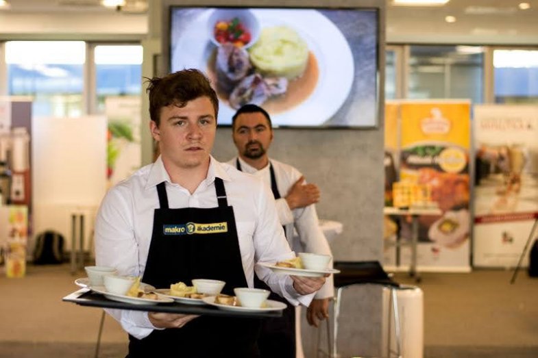 Finále 3. ročníku soutěže o nejlepší kuchařky a kuchaře 2020 ve společném stravování.jpg Finále 3. ročníku soutěže o nejlepší kuchařky a kuchaře 2020 ve společném stravování