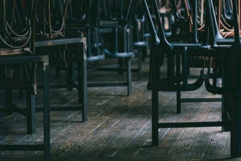 Uzavřená restaurace, ilustrační fotografie.jpg Uzavřená restaurace, ilustrační fotografie