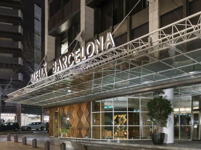 Meliá hotel v Barceloně.jpg Meliá hotel v Barceloně