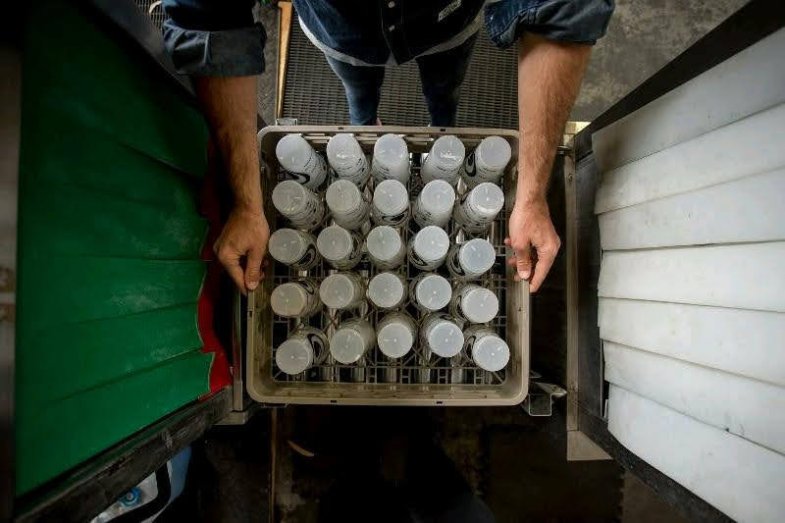 Pocta pomocným silám.jpg Pocta pomocným silám