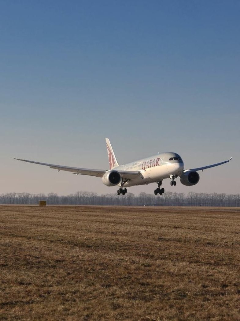 Na linky z Dauhá se vrací Boeing 787-8 Dreamliner.jpg Na linky z Dauhá se vrací Boeing 787-8 Dreamliner