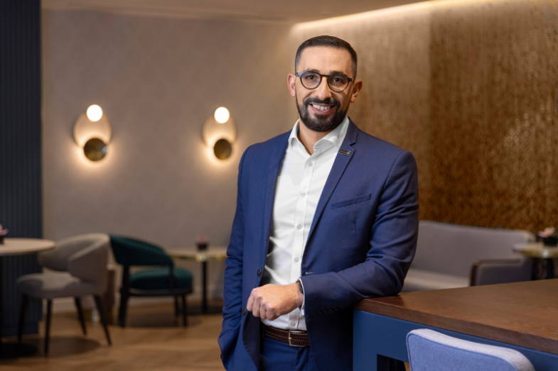 Hotel Hilton Prague oznamuje jmenování Ryana Gauciho na pozici generálního ředitele.png Hotel Hilton Prague oznamuje jmenování Ryana Gauciho na pozici generálního ředitele