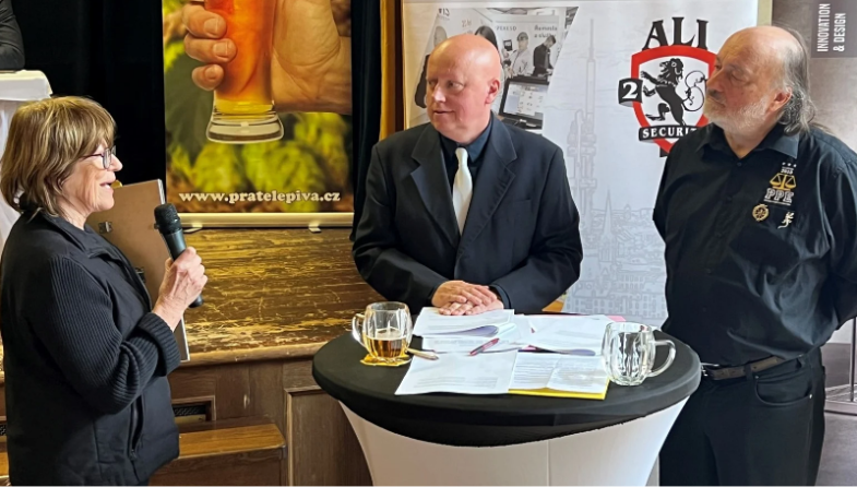 Rodinný pivovar Bernard se stal pivovarem roku 2024.png Rodinný pivovar Bernard se stal pivovarem roku 2024