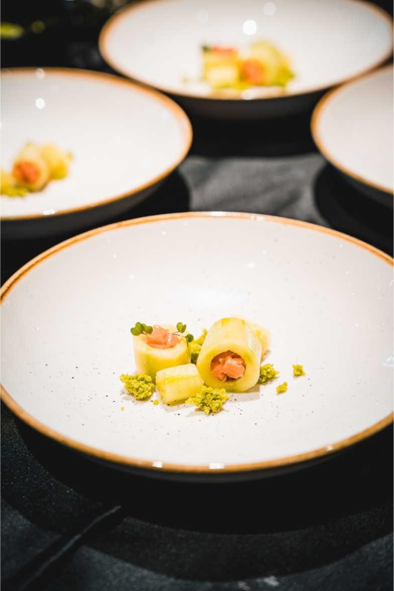 Titul "BernardChef" putuje do Karviné.png Titul "BernardChef" putuje do Karviné