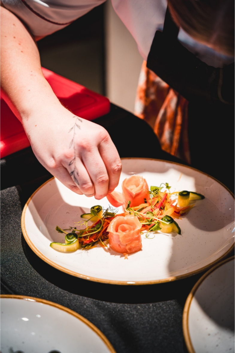 Titul "BernardChef" putuje do Karviné.png Titul "BernardChef" putuje do Karviné