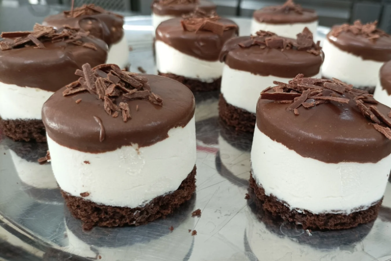 Míša dort, foto: Lucie Hrodějová.png Míša dort, foto: Lucie Hrodějová