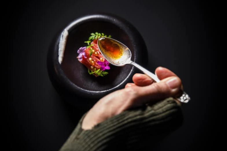 Ateliér Crenn, fotografie: Facebook Atelier Crenn.png Ateliér Crenn, fotografie: Facebook Atelier Crenn